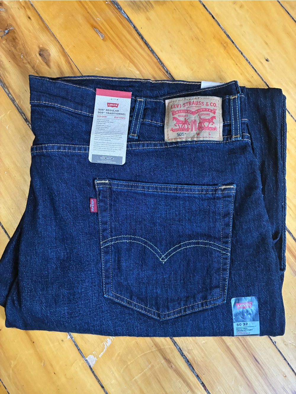 NWT  Men's 505 Big & Tall Straight Leg Jeans 50 x 32